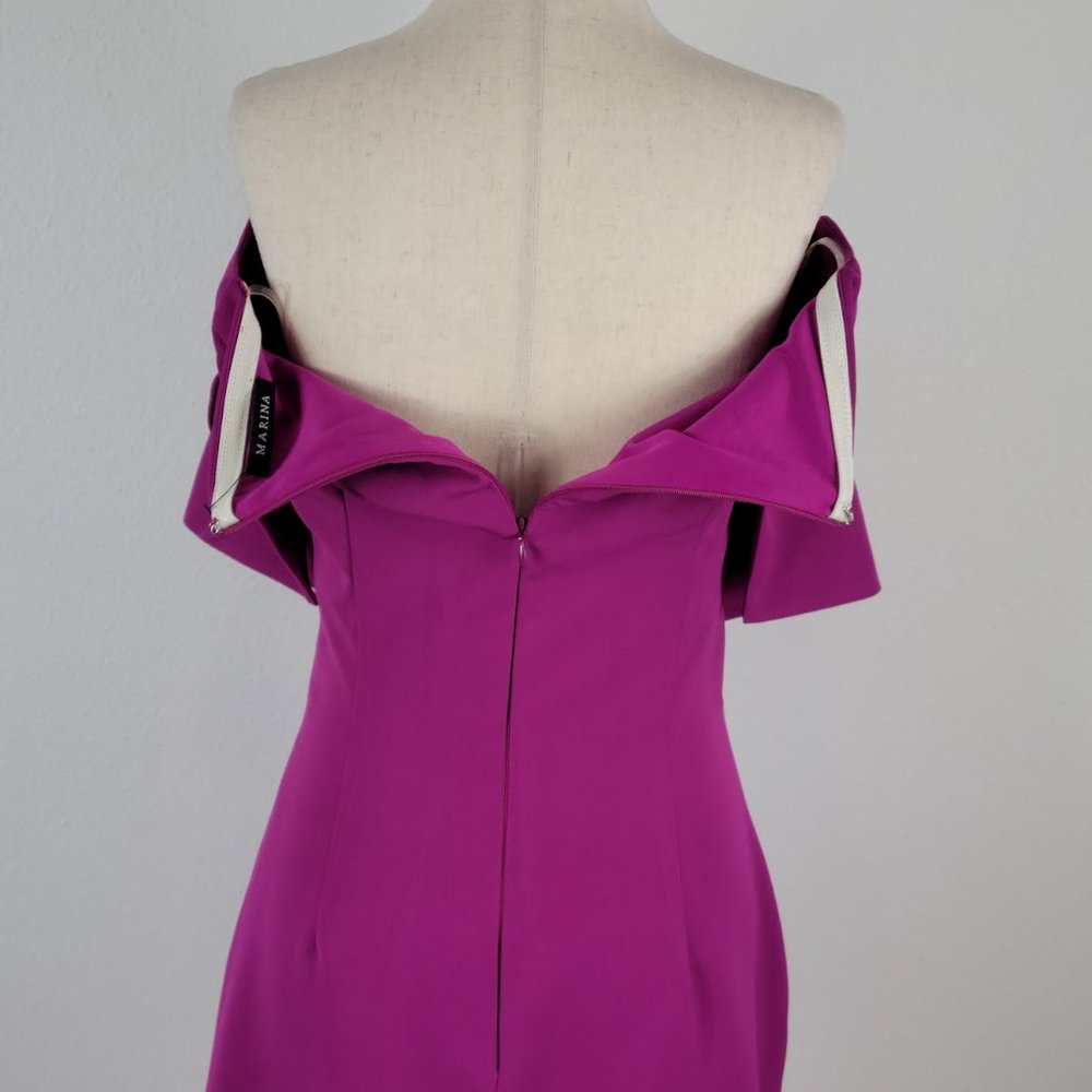MARINA Off-The-Shoulder midi Dress Magenta Sz S - Picture 4 of 7